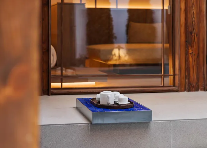 Luxury Hanok Blue Dot * Seoul